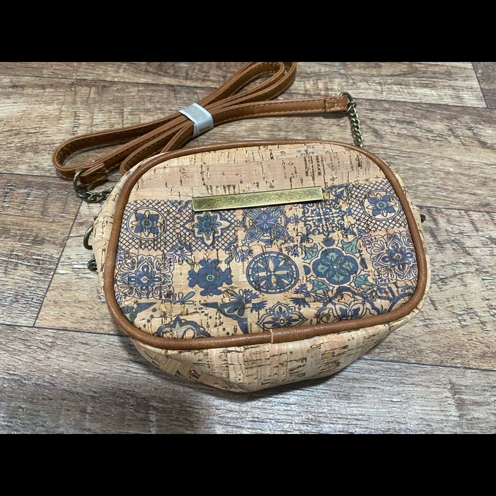 New never used cork purse